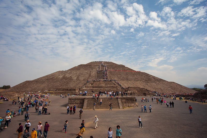 Exploring the Ruins of Teotihuacán