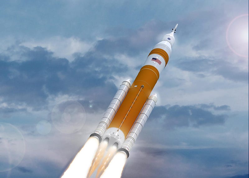 SLS Rocket launch rendering