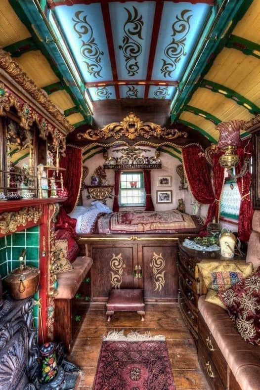 Early 19th-century Gypsy caravan